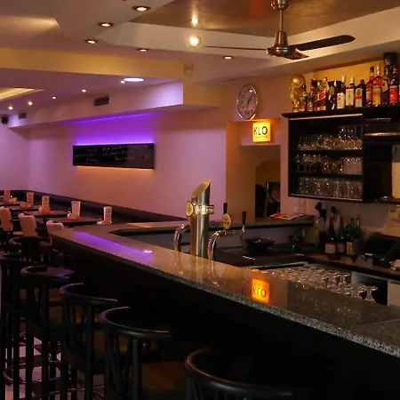 Tuniberg Restaurant 3*