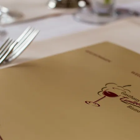 Tuniberg Restaurant 3* 弗赖堡