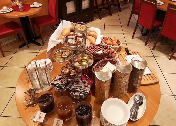 Hotel Tuniberg Restaurant 3*